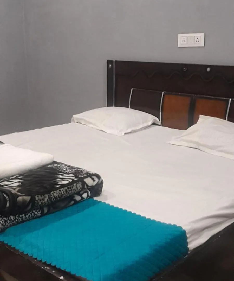 Hotel Krishna Palece Agra  India