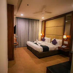 4* Hotel Dazzling